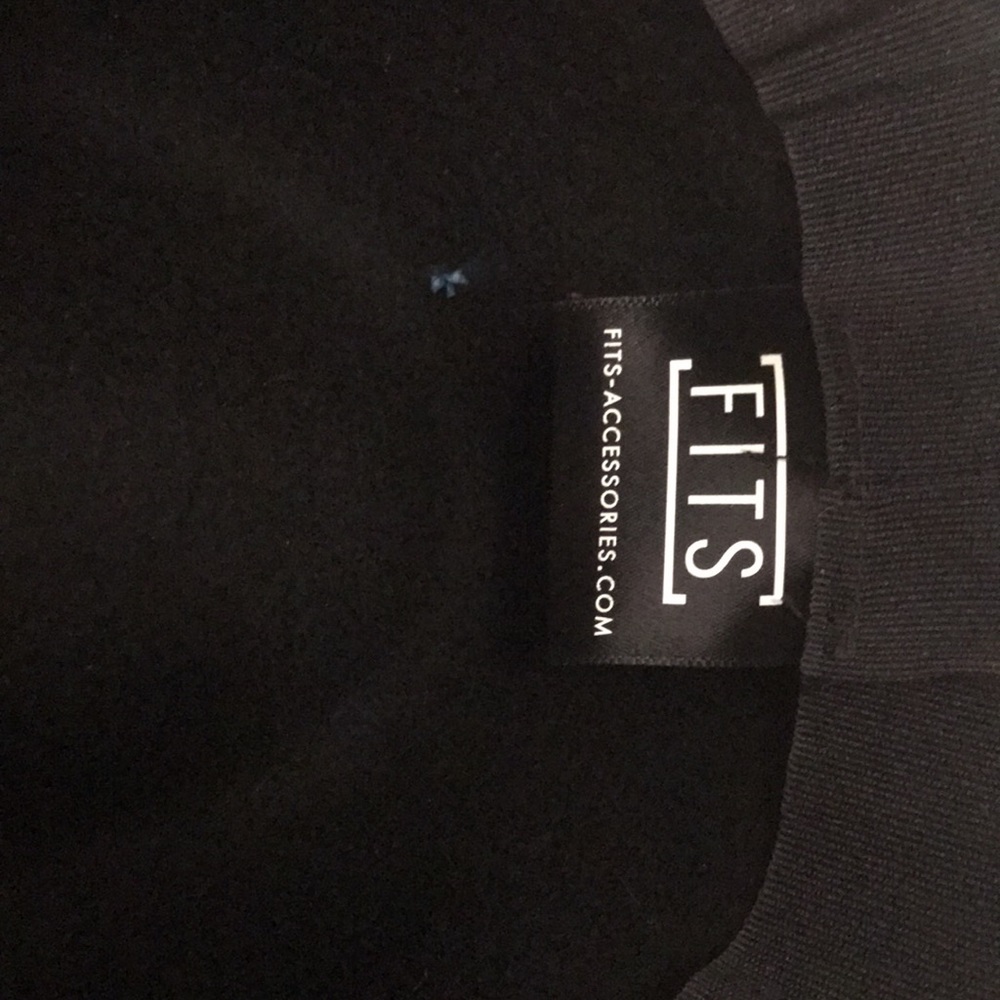 Simons hat - Picture 3 of 4